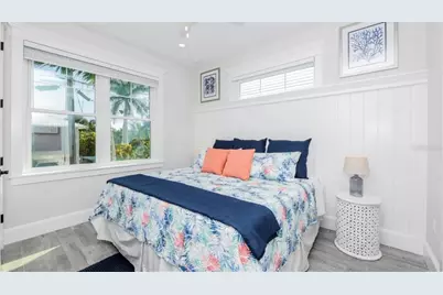 401 20th Place, Bradenton Beach, FL 34217 - Photo 29