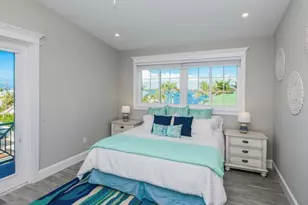 401 20th Pl, Bradenton Beach, FL 34217 - Photo 9