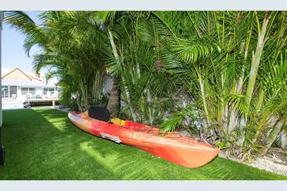 401 20th Place, Bradenton Beach, FL 34217 - Photo 53