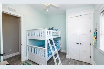 401 20th Place, Bradenton Beach, FL 34217 - Photo 37