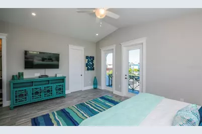 401 20th Place, Bradenton Beach, FL 34217 - Photo 31