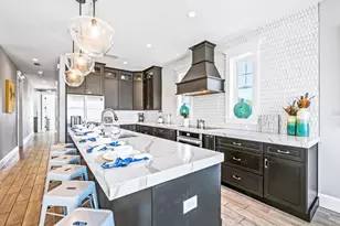 401 20th Pl, Bradenton Beach, FL 34217 - Photo 7