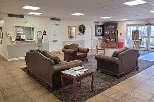 305 Oakwood Blvd E, Sarasota, FL 34237 - Photo 45