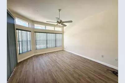 7157 42nd Court E, Sarasota, FL 34243 - Photo 31