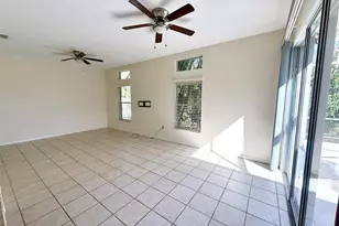 7157 42nd Ct E, Sarasota, FL 34243 - Photo 21