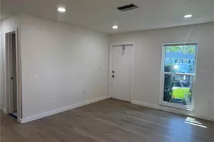 3813 42nd St W, Bradenton, FL 34205 - Photo 3