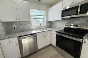3813 42nd St W, Bradenton, FL 34205 - Photo 9