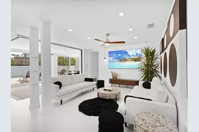 7647 Sanderling Road, Sarasota, FL 34242 - Photo 19