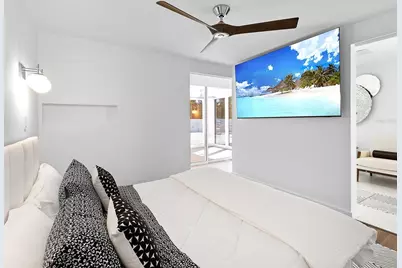 7647 Sanderling Road, Sarasota, FL 34242 - Photo 31