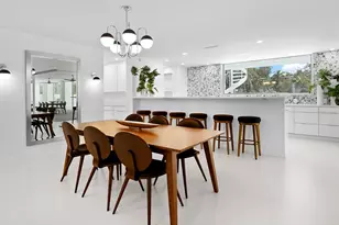 7647 Sanderling Rd, Sarasota, FL 34242 - Photo 17