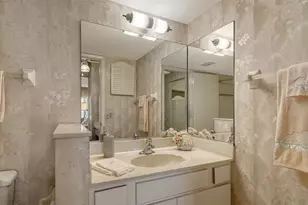 19 Whispering Sands Dr, Sarasota, FL 34242 - Photo 27