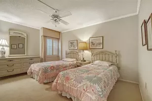 19 Whispering Sands Dr, Sarasota, FL 34242 - Photo 29