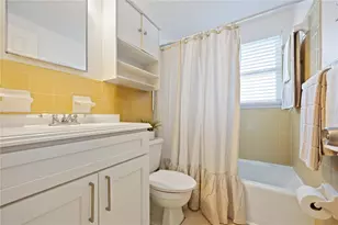 2904 Avenue B, Holmes Beach, FL 34217 - Photo 49