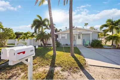 2904 Avenue B #A & B, Holmes Beach, FL 34217 - Photo 3