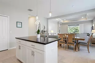 6512 Palm Leaf Ct, Sarasota, FL 34243 - Photo 13