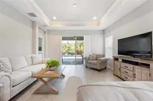 6512 Palm Leaf Ct, Sarasota, FL 34243 - Photo 5