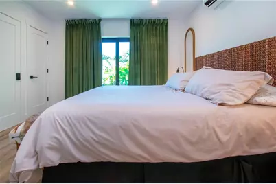 1641 Memory Lane, Sarasota, FL 34231 - Photo 43