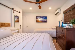 1641 Memory Ln, Sarasota, FL 34231 - Photo 57