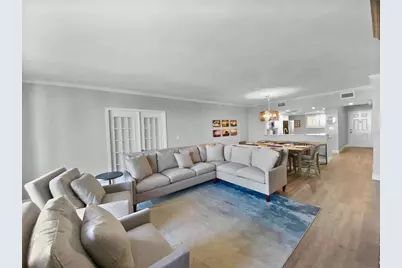 1445 Gulf Of Mexico Drive #305, Longboat Key, FL 34228 - Photo 5