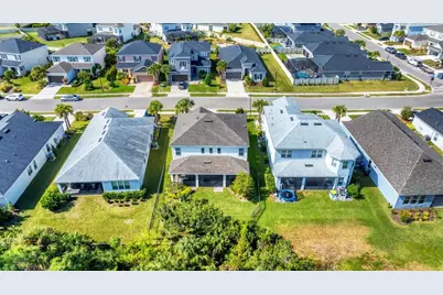 5935 Maidenstone Way, Palmetto, FL 34221 - Photo 5