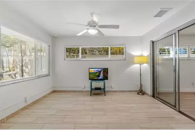 1900 Benjamin Franklin Drive #V12, Sarasota, FL 34236 - Photo 23