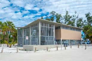 1900 Benjamin Franklin Dr, Sarasota, FL 34236 - Photo 43