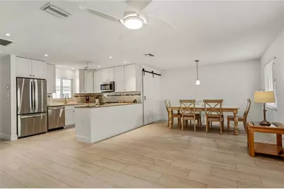 1900 Benjamin Franklin Drive #V12, Sarasota, FL 34236 - Photo 17