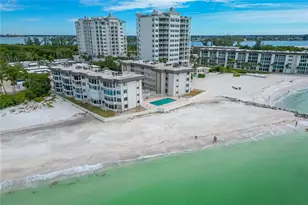 1900 Benjamin Franklin Dr, Sarasota, FL 34236 - Photo 45