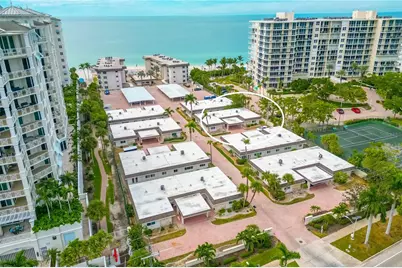 1900 Benjamin Franklin Drive #V12, Sarasota, FL 34236 - Photo 3