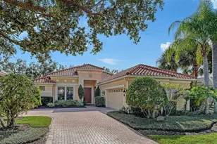7649 Portstewart Dr, Lakewood Ranch, FL 34202 - Photo 1