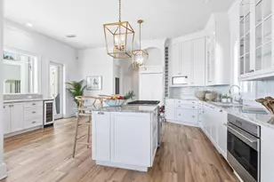 560 Harbor Point Rd, Longboat Key, FL 34228 - Photo 23