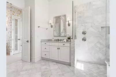 560 Harbor Point Road, Longboat Key, FL 34228 - Photo 35