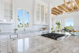 560 Harbor Point Rd, Longboat Key, FL 34228 - Photo 13