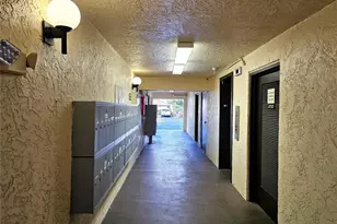 425 30th Ave W, Bradenton, FL 34205 - Photo 35