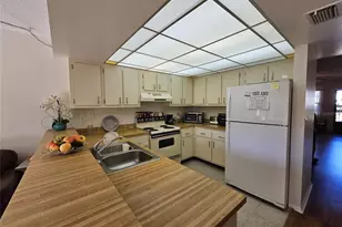 425 30th Ave W, Bradenton, FL 34205 - Photo 9