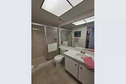 425 30th Avenue W #C206, Bradenton, FL 34205 - Photo 15