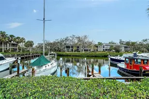 1601 Pelican Point Dr, Sarasota, FL 34231 - Photo 31