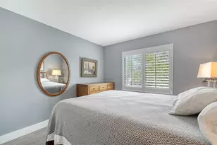 1601 Pelican Point Dr, Sarasota, FL 34231 - Photo 25