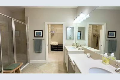 5846 Cavano Drive, Sarasota, FL 34231 - Photo 13