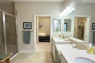 5846 Cavano Dr, Sarasota, FL 34231 - Photo 13