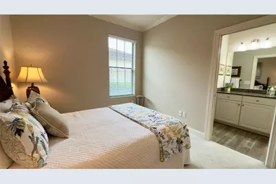 5846 Cavano Drive, Sarasota, FL 34231 - Photo 15