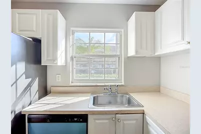 4275 Castlebridge Lane #1312B1, Sarasota, FL 34238 - Photo 9