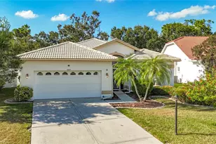4417 Beauchamp Ct, Sarasota, FL 34243 - Photo 5
