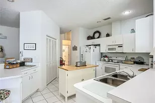 4417 Beauchamp Ct, Sarasota, FL 34243 - Photo 23