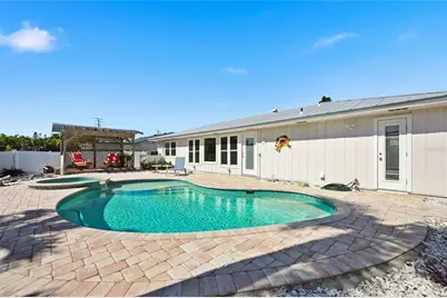 503 65th Street, Holmes Beach, FL 34217 - Photo 37