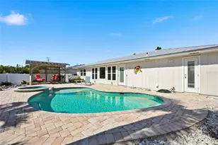 503 65th St, Holmes Beach, FL 34217 - Photo 37