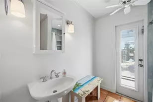 503 65th St, Holmes Beach, FL 34217 - Photo 33