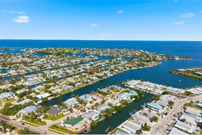 503 65th Street, Holmes Beach, FL 34217 - Photo 7