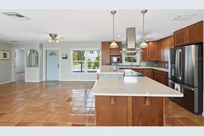 503 65th Street, Holmes Beach, FL 34217 - Photo 11