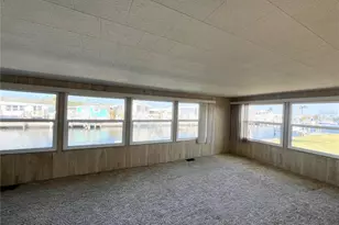 1213 31st Ave W, Palmetto, FL 34221 - Photo 9